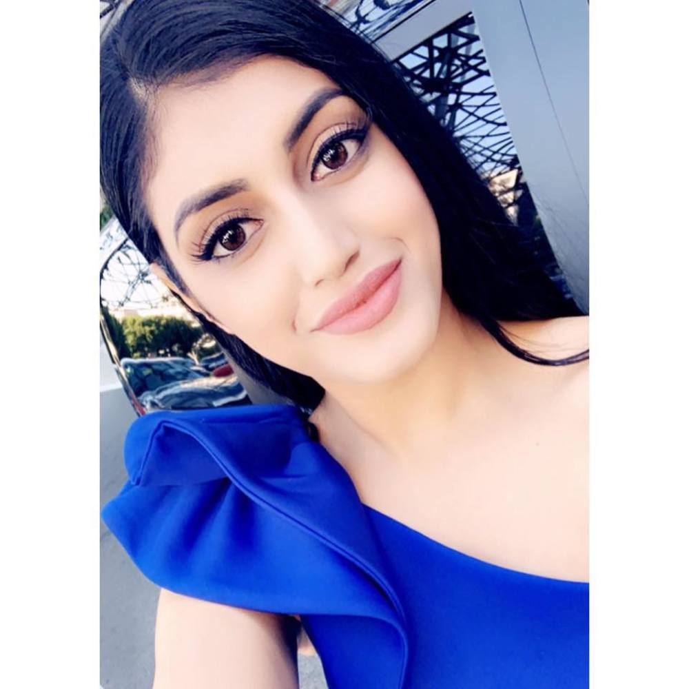 Meet your Posher, Mercell